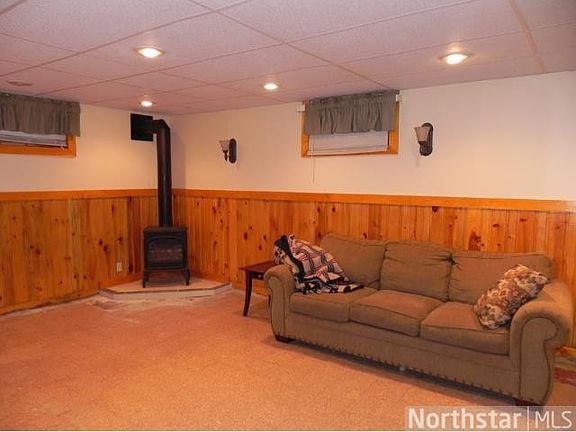 2nd image of 1161 Garden Ave
