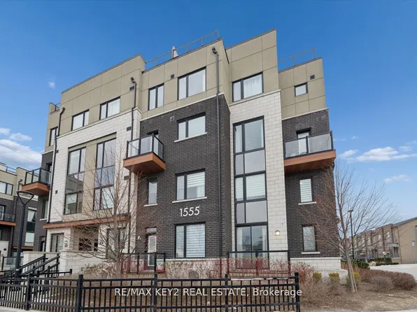 1555 Kingston Rd #113, Pickering, ON L1V 0E9