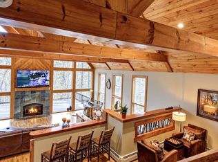 4427 W Hill Rd S, Jamaica, VT 05343