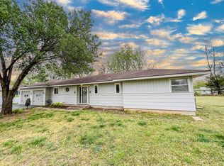 2220 Sue Ln, Independence, KS 67301