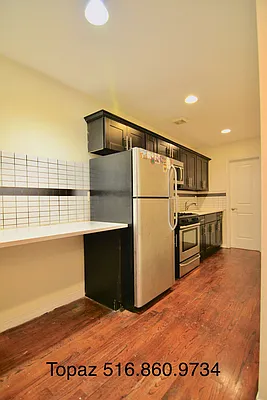 Rented by Rental Solutions Inc | media 20