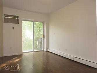 Rented by Rennit Inc.