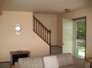 4725 S Lakeshore Rd, Harbor Beach, MI 48441