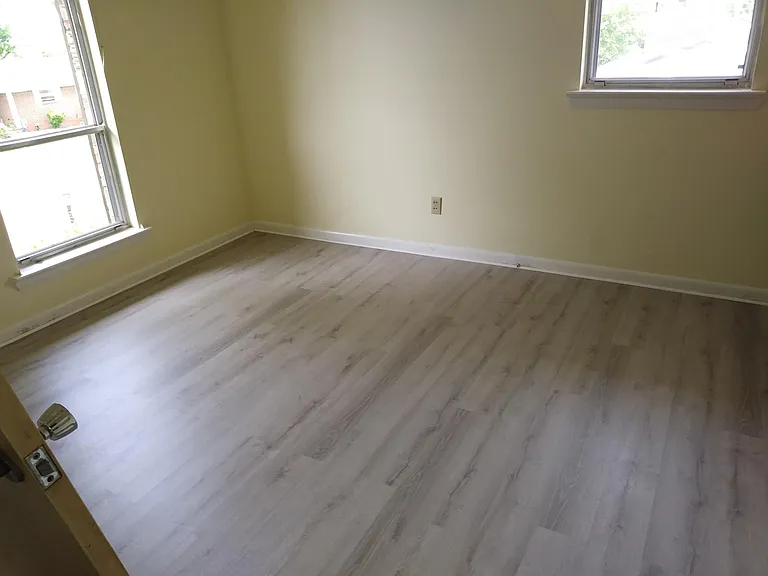 2512 Sharron Dr — Photo 24