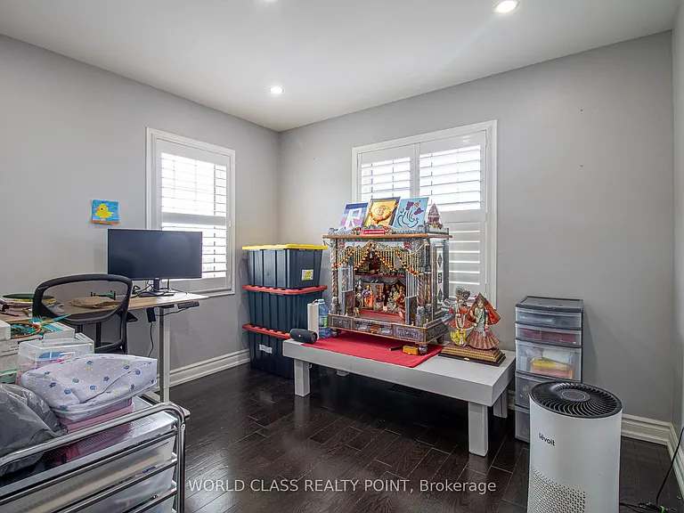 67 Turnerbury Ave — Photo 26