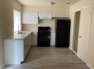930 Green Park St, San Antonio, TX 78227