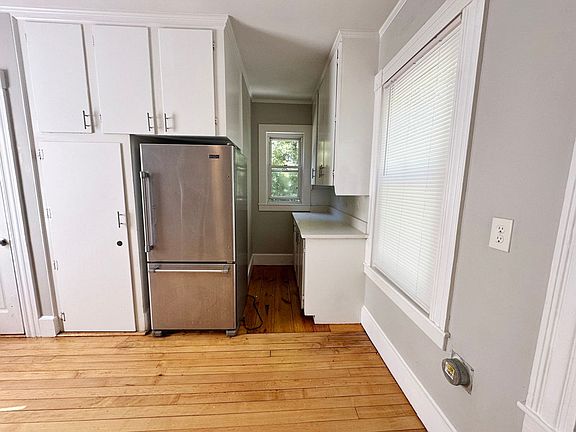 3rd image of 487-493 Fairmount St #491