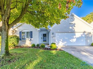 2302 N Watercrest Dr, Toledo, OH 43614