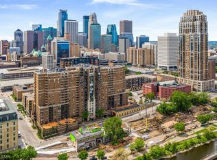 401 1st St S #921, Minneapolis, MN 55401