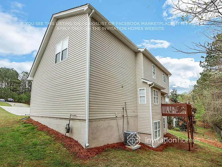 675 Clemson Ln — Photo 14