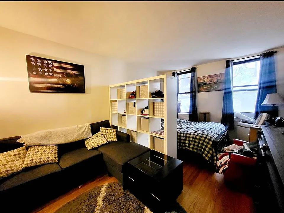 304 E 38th St #3D