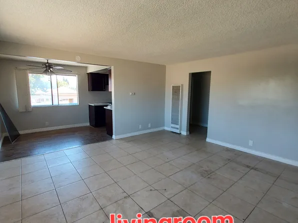 2715 E 57th St APT B, Huntington Park, CA 90255