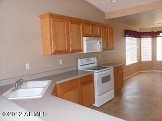 5th image of 2628 N 108th Dr
