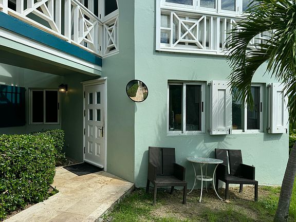 3rd image of 129 Shoys Beach Rd