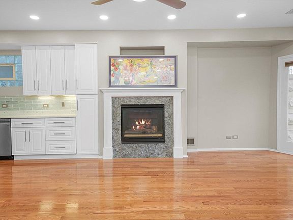 4th image of 1320 N Cleveland Ave