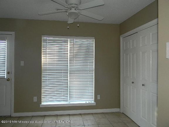 4th image of 10087 Williford Dr