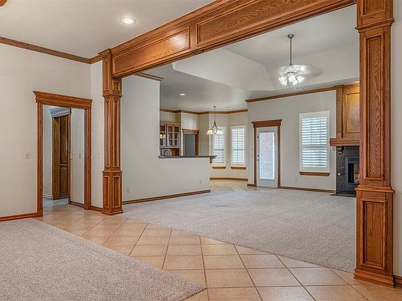 5th image of 16601 Brewster Ln