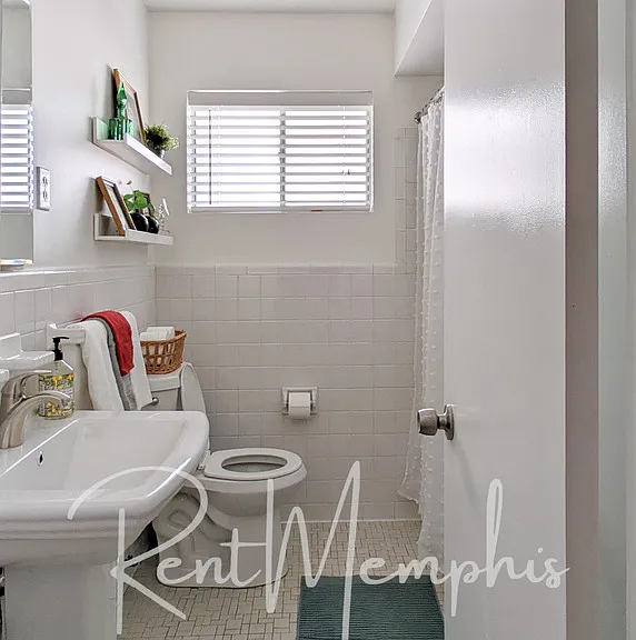 1609 Forest Ave — Photo 17