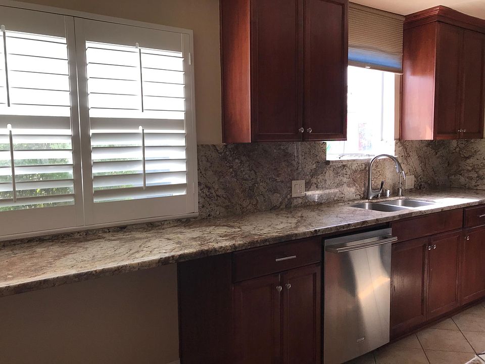 Kitchen counter, could be used for breakfast area with stools.