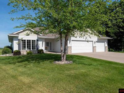 2231 Simon Ct, North Mankato, MN, 56003