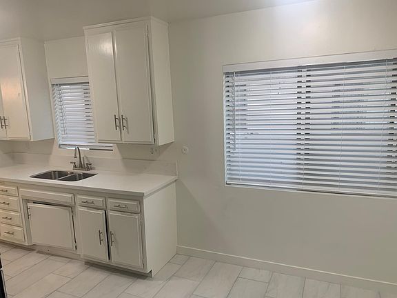 4th image of 12025 Bradfield Ave #H