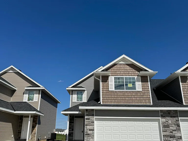 1200 Cedar Cove Rd — Photo 1