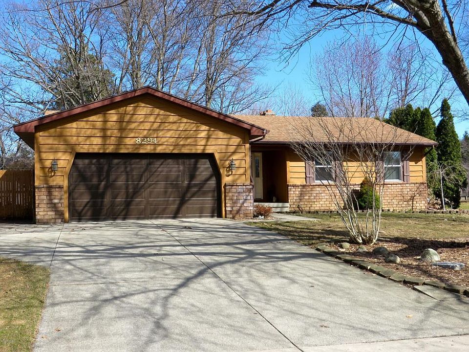 1st image of 8294 Hardwood Dr