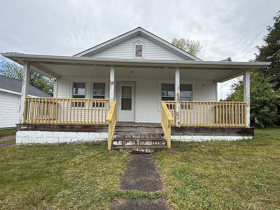 1st image of 125 Clyde St