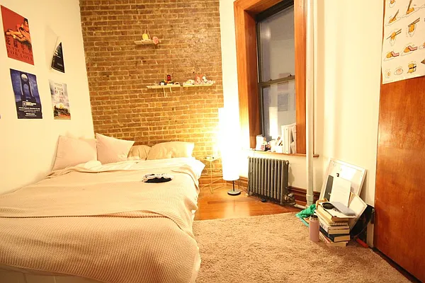 Rented by Dynamik Realty | media 21