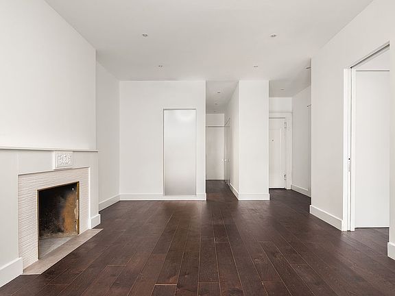 3rd image of 14 E 77th St APT 3-F