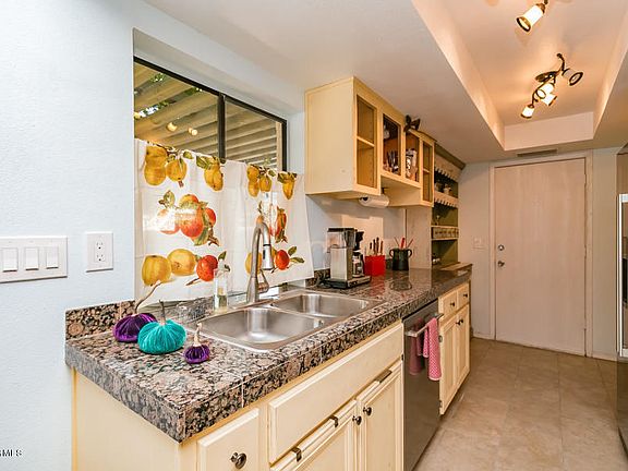 5th image of 8613 S 51st St Unit 1