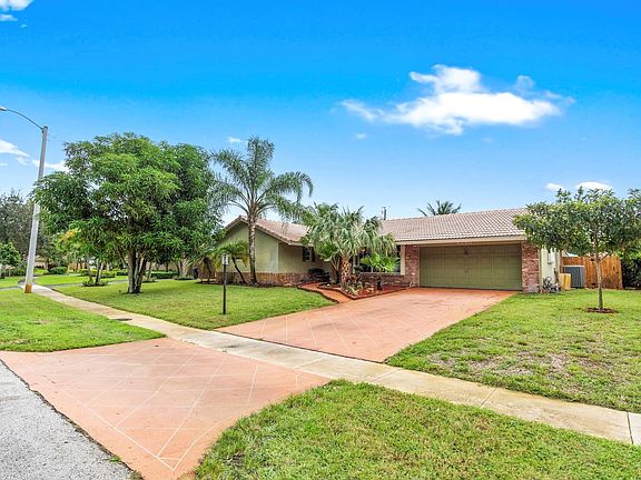2nd image of 4340 NW 4th Court