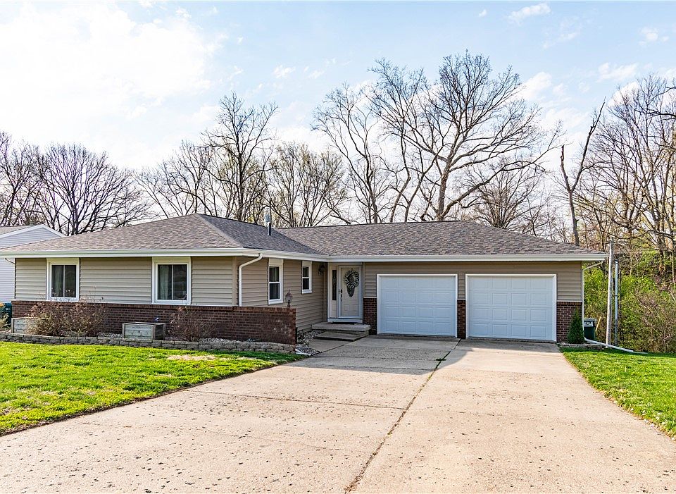 1st image of 1055 S Wildwood Dr