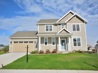 N53W19928 Kingair DRIVE, Menomonee Falls, WI 53051 | Zillow