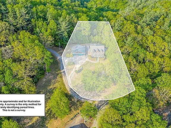 3rd image of 1600 Timber Ridge Road