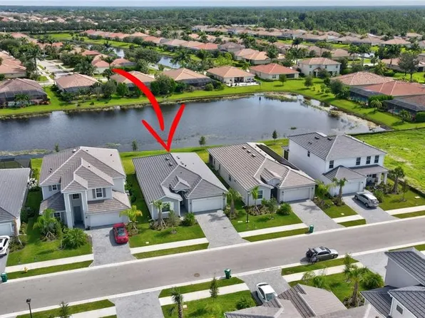 2301 Avocado LN, NAPLES, FL 34120