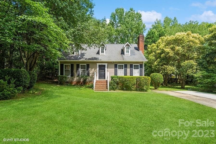 1st image of 6618 Farrington Ln