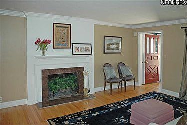 4th image of 2727 Tonawanda Dr