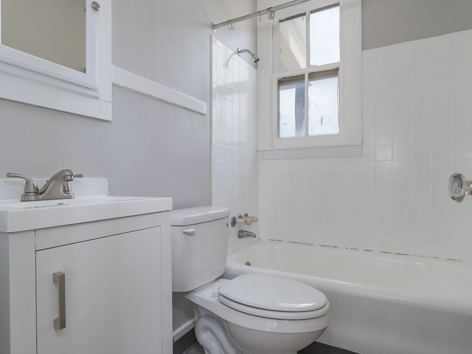 27 Stanwix Street — Photo 2