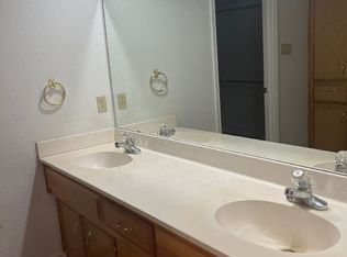 8202 Raleigh Ave APT B, Lubbock, TX 79424