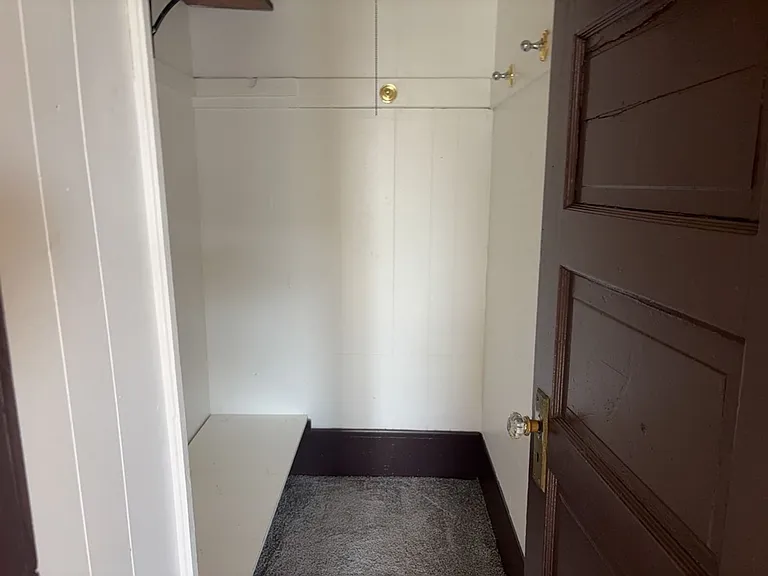 3621 Sackett Ave — Photo 15