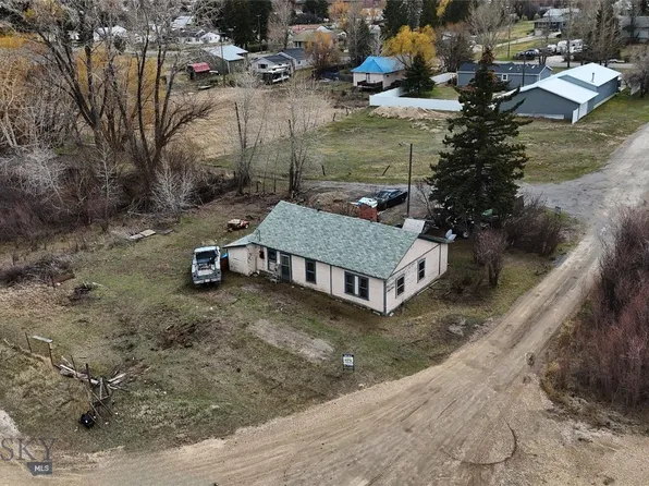 2400 Delaware Ave, Butte, MT 59701