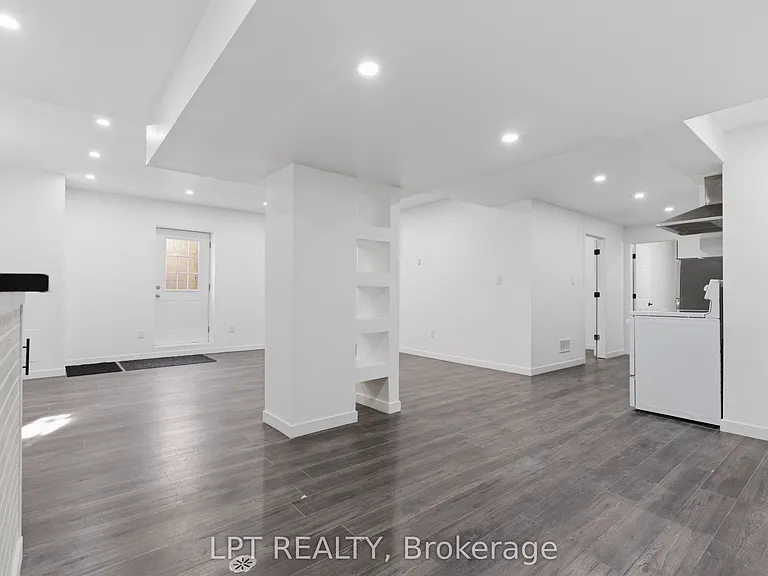 3401 Regiment Rd — Photo 13