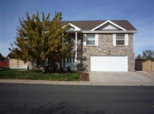 15763 E 8th Dr, Aurora, CO 80011