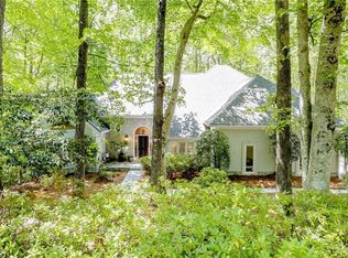 5660 Errol Pl, Sandy Springs, GA 30327