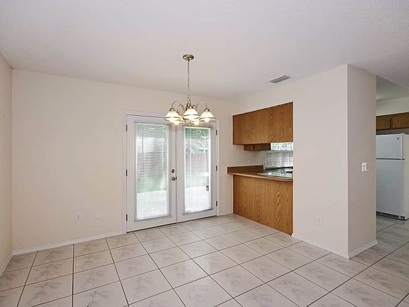 3rd image of 2252 Churchill Downs Cir