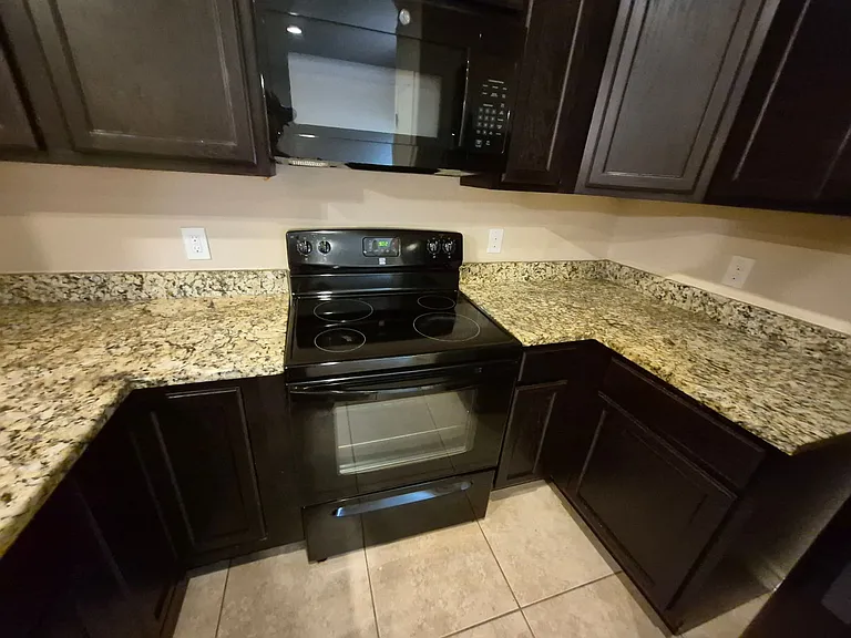 6618 Arancione Ave #103 — Photo 7