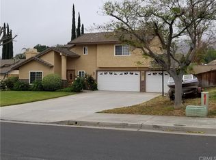 6128 Coral Ridge Dr, Riverside, CA 92505
