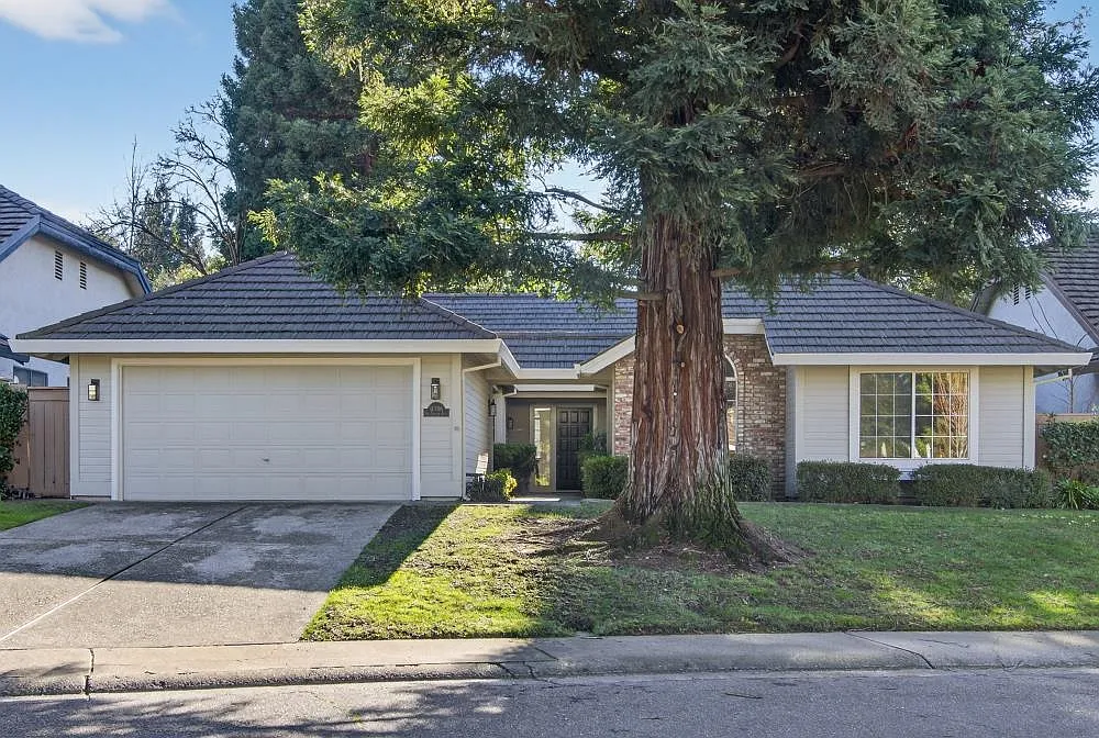 11386 New England Pl photo 1