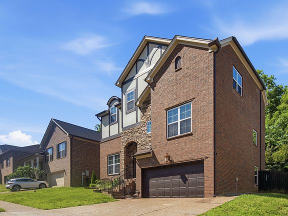 5th image of 1736 Haleys Hope Ct